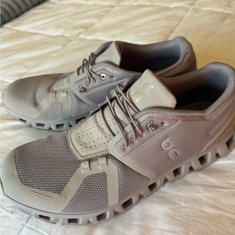 On Running Men's Gray Athletic Shoes